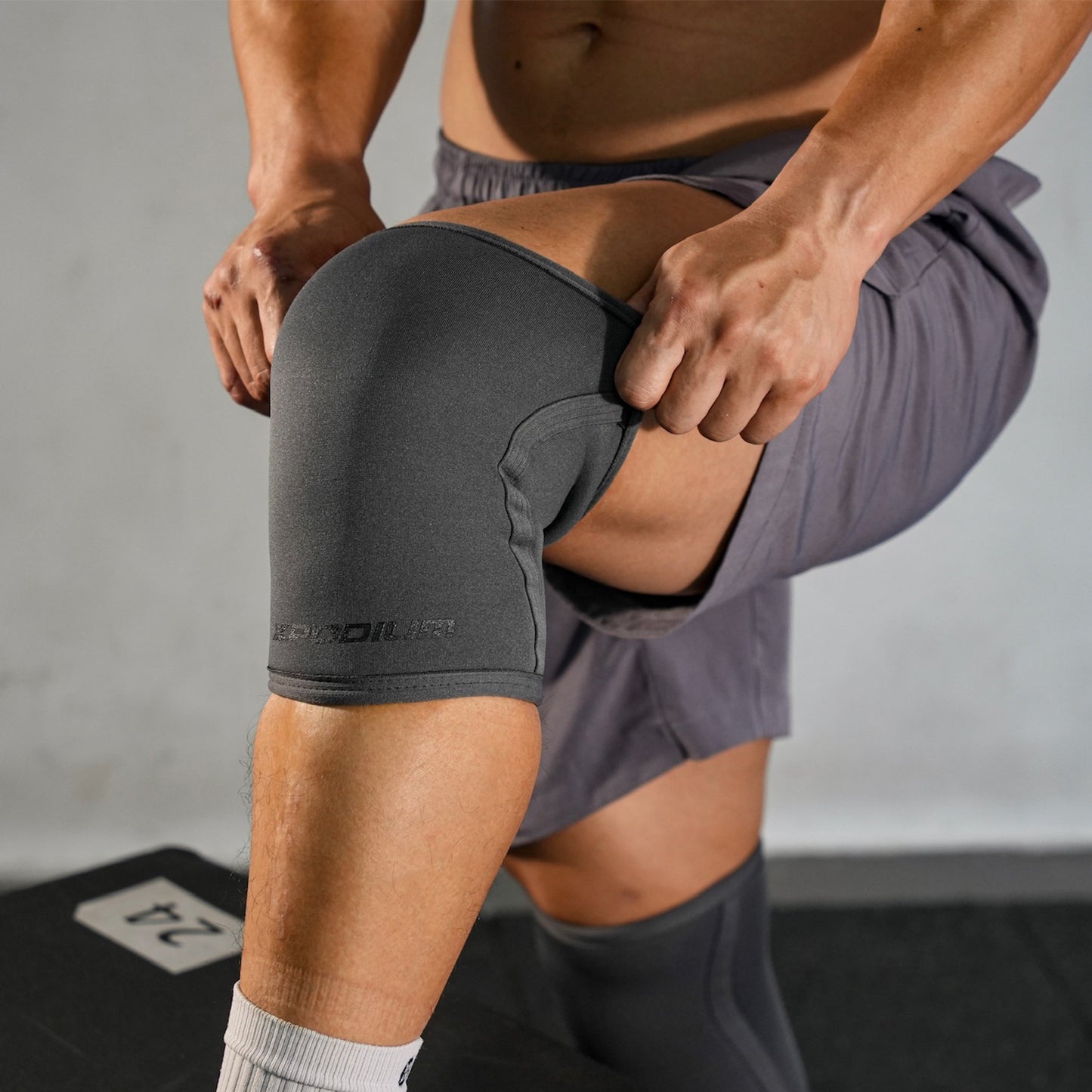 5mm Power Knee Sleeves — XPODIUM